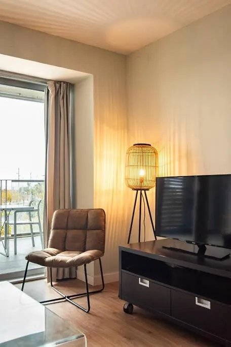 ברצלונה Unique Rentals-Seafront Luxe Suites דירה