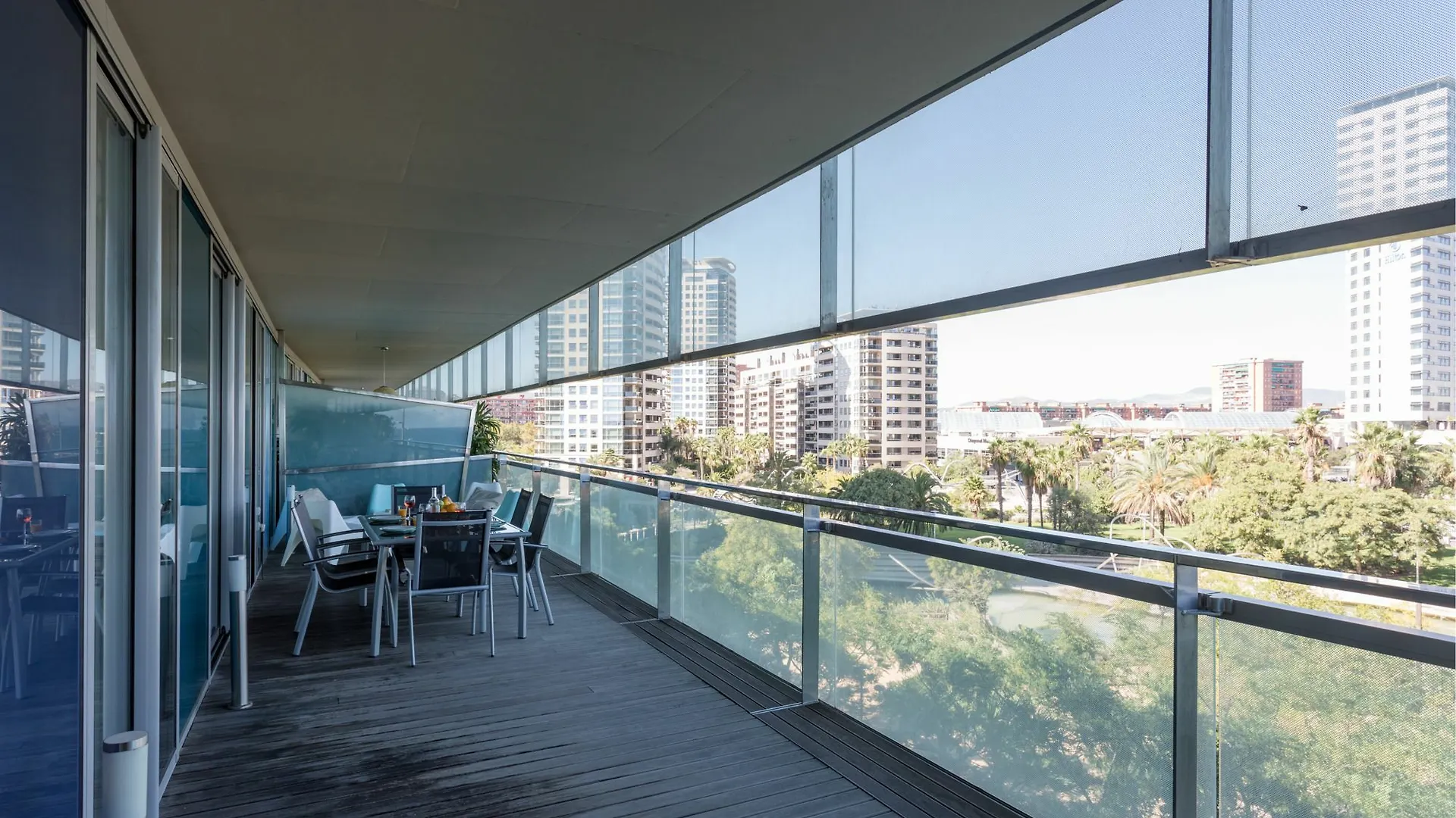 דירה ברצלונה Unique Rentals-Seafront Luxe Suites ספרד